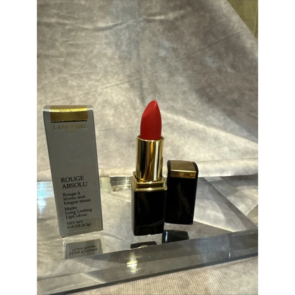 Estee Lauder Rouge Absolu Matte‎ Crimson  matte rouge